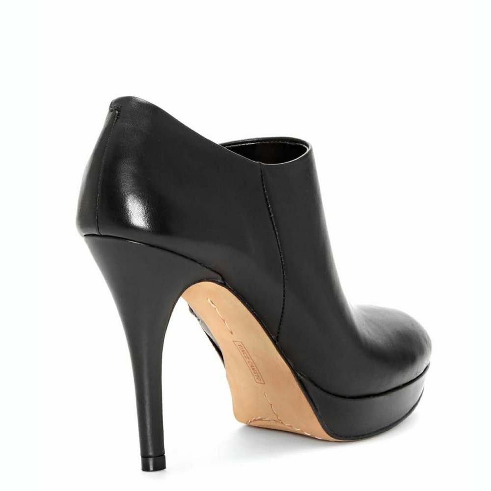 🆕 VINCE CAMUTO Black Leather Booties Ankle Boots - Picture 3 of 6